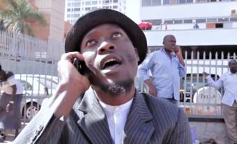 Le rappeur ougandais Ecko Bazz sort un EP de grime survitaminé sur Hakuna Kulala