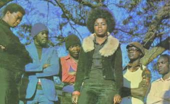 Nyami Nyami exhume un album perdu du groupe zimbabwéen New Tutenkhamen