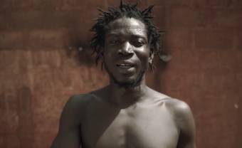Joey Le Soldat back with striking new video ‘J’ai mal au Congo’