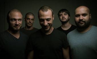 Le groupe Grèn Sémé invite Gaël Faye sur leur nouvel EP