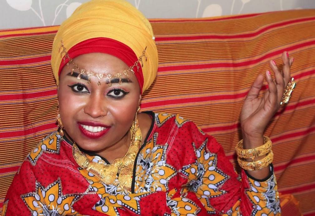 Zaza, the queen of improvisation in Comorian weddings