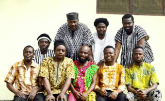 La star du highlife ghanéen Gyedu-Blay Ambolley revisite les classiques